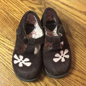 Jumpers Brown & pink shoes w/Velcro close size 8